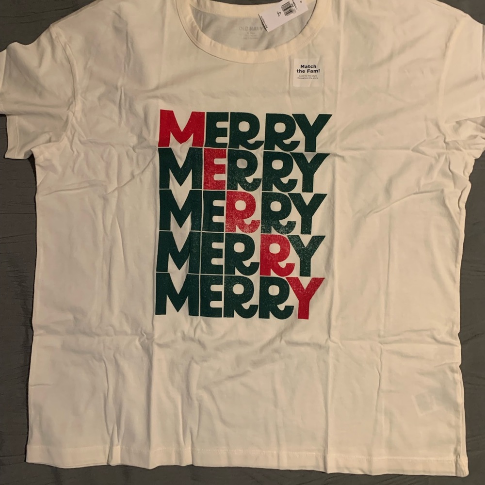 Merry Merry Merry pajama top 100% cotton 
Size small petite